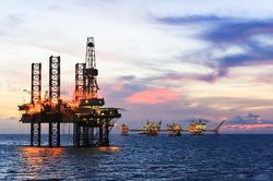 Hiện thực hóa tăng trưởng cao, năng lượng phải đi trước một bước