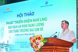 Chuyển h&oacute;a c&ocirc;ng suất quy hoạch điện kh&iacute; LNG th&agrave;nh năng lượng thực tế