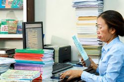 Sắp xếp trường học: Bài 1 - Tâm tư của đội ngũ nhân viên nhà trường