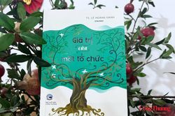 Cuốn sách không bán và câu trả lời cho văn hóa công vụ