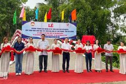 Xã Tân Thạnh khánh thành cầu Nhân Ái