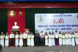 Giải thưởng Huỳnh Thúc Kháng - Tiếp nối mạch nguồn hiếu học