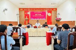 Xã Khánh Sơn thảo luận, thông qua đề án thành lập các trường