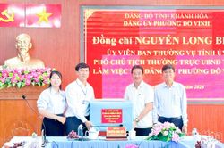 Phó Chủ tịch Thường trực UBND tỉnh Nguyễn Long Biên làm việc với Đảng ủy phường Đô Vinh