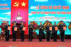 V&ugrave;ng 4 Hải qu&acirc;n c&ocirc;ng bố quyết định th&agrave;nh lập Tiểu đo&agrave;n Phương tiện kh&ocirc;ng người l&aacute;i