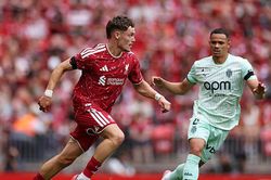 John Barnes giục Liverpool biến bản hợp đồng Florian Wirtz thành hạt nhân như Bruno Fernandes