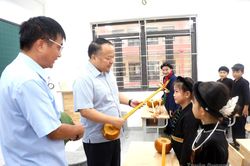 Chủ tịch UBND tỉnh Phan Huy Ngọc kiểm tra tiến độ xây dựng Trường phổ thông nội trú liên cấp Tiểu học và THCS Thanh Thủy