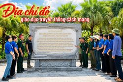 Nối dài mạch nguồn cách mạng