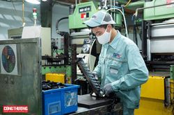 Nhiều động lực mới được k&iacute;ch hoạt, sản xuất c&ocirc;ng nghiệp tăng trưởng t&iacute;ch cực