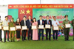 Gia Lai: B&igrave;nh y&ecirc;n miền bi&ecirc;n viễn hướng tới ph&aacute;t triển bền vững