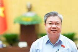 Chuyển mạnh từ phản ứng chính sách sang chủ động kiến tạo thể chế
