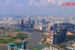 Thanh khoản ì ạch, vì sao dự án chung cư vẫn đua khởi công, giá leo thang?