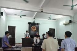 Hoãn phiên tòa xét xử cựu lãnh đạo TAND và VKSND TP Huế