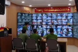 Ứng dụng chuyển đổi số trong giải quyết ùn tắc giao thông