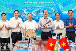 L&atilde;nh đạo tỉnh C&agrave; Mau l&agrave;m việc với Tập đo&agrave;n Xu&acirc;n Thiện