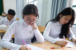 Dự kiến miễn học phí cho sinh viên nhiều nhóm ngành từ năm học 2026-2027