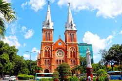 Vì sao có tên gọi Nhà thờ Đức Bà?
