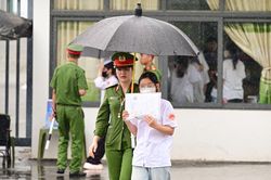Chiều nay, hơn 300 thí sinh chuyên Tuyên Quang thi lại môn Toán