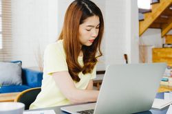 Top cung hoàng đạo khó tính bậc nhất: Chuyện nhỏ cũng có thể bị soi đến tận cùng
