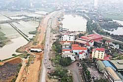 Vì sao thi công Quốc lộ 6 đoạn qua chỗ làm, chỗ bỏ?
