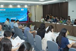 Lao động ngoài trời trước sức ép biến đổi khí hậu