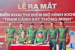 Thí điểm Kiosk 'Trạm Cảnh sát thông minh' phục vụ nhân dân