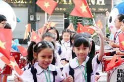 Khai giảng chung trên cả nước sáng ngày 5-9