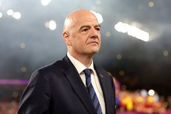 UEFA và AFC bắt tay thay đổi ghế Chủ tịch FIFA