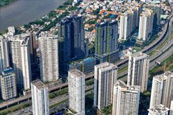 Lãi suất đang giảm, người vay mua nhà cần lưu ý điều này?