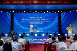 Ứng dụng y học chính xác trong chẩn đoán, điều trị ung thư đến gần hơn với người bệnh