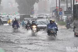 Bắc Bộ và Bắc Trung Bộ có thể mưa rất to từ đêm 17/8