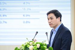 Cận thị ngày càng trẻ hóa: Chuyên gia khuyến nghị chủ động kiểm soát thị lực