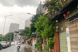 Vào nhà nghỉ, Wi-Fi của chồng tự động kết nối, lộ bí mật tày đình