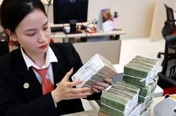Tiền gửi của người dân đạt 11,068 triệu tỷ đồng, lập kỷ lục mới