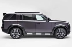 SUV địa hình mạnh 829 mã lực, trang bị tiên tiến, giá hơn 1,3 tỷ đồng