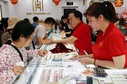 Kỳ vọng Fed giữ nguyên lãi suất hỗ trợ thị trường vàng