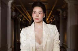 Nhật Kim Anh gặp sự cố trước hàng nghìn khán giả