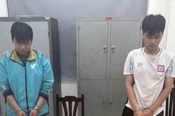 Bị kiểm tra vì có biểu hiện nghi vấn, nam thanh niên khai ra bí mật của mình