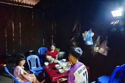 Từ ánh điện mở cơ hội tiếp cận tri thức, thoát nghèo cho bản Huổi Lính