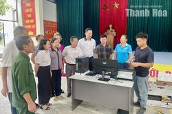 Phường Quảng Phú trang bị máy tính, máy in cho các tổ dân phố