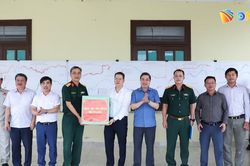 Chủ tịch UBND thành phố Nguyễn Mạnh Hùng kiểm tra thi công Dự án Cải tạo, nâng cấp Quốc lộ 14D
