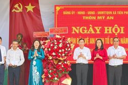 Lãnh đạo Mặt trận thành phố dự Ngày hội toàn dân bảo vệ an ninh Tổ quốc ở xã Tiên Phước