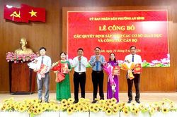 Phường Hồng Ngự và An Bình: Công bố các quyết định về sáp nhập cơ sở giáo dục