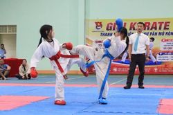 Hơn 170 vận động viên tham gia Giải Karate thanh thiếu niên xã Chư Păh mở rộng