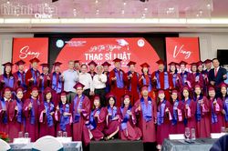 Trường Đại học Luật TP. Hồ Chí Minh tổ chức lễ tốt nghiệp và trao bằng thạc sĩ cho học viên cao học