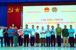 Phường Trung T&acirc;m ra mắt Hợp t&aacute;c x&atilde; N&ocirc;ng nghiệp Hoa tr&aacute;i bốn m&ugrave;a