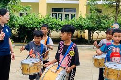 Trước thềm năm học mới: Những khoảng cách được lấp đầy