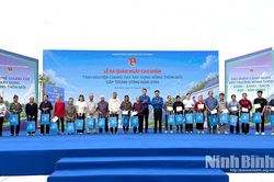 Lễ ra quân Ngày cao điểm “Tình nguyện chung tay xây dựng nông thôn mới” cấp Trung ương năm 2026