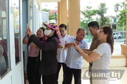 Đổi mới cách lắng nghe dân