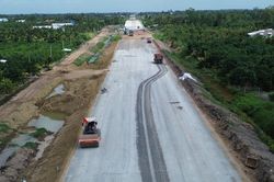 Đồng Tháp: Tháo gỡ các 'điểm nghẽn', đẩy mạnh giải ngân vốn đầu tư công